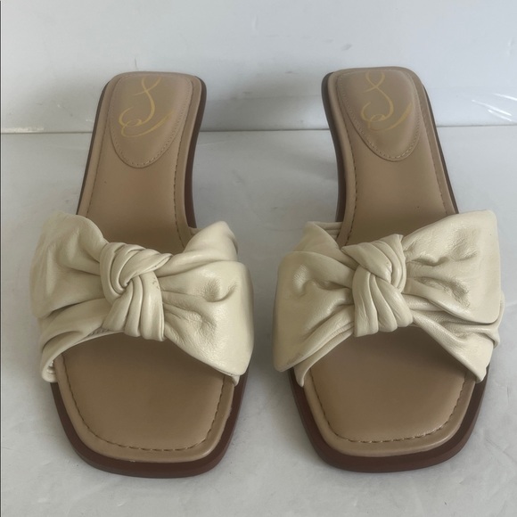 SAM EDELMAN Women's Darcie Ivory LEATHER Bow Kitten Heels Sandals Size 8.5 NWT - Picture 7 of 11